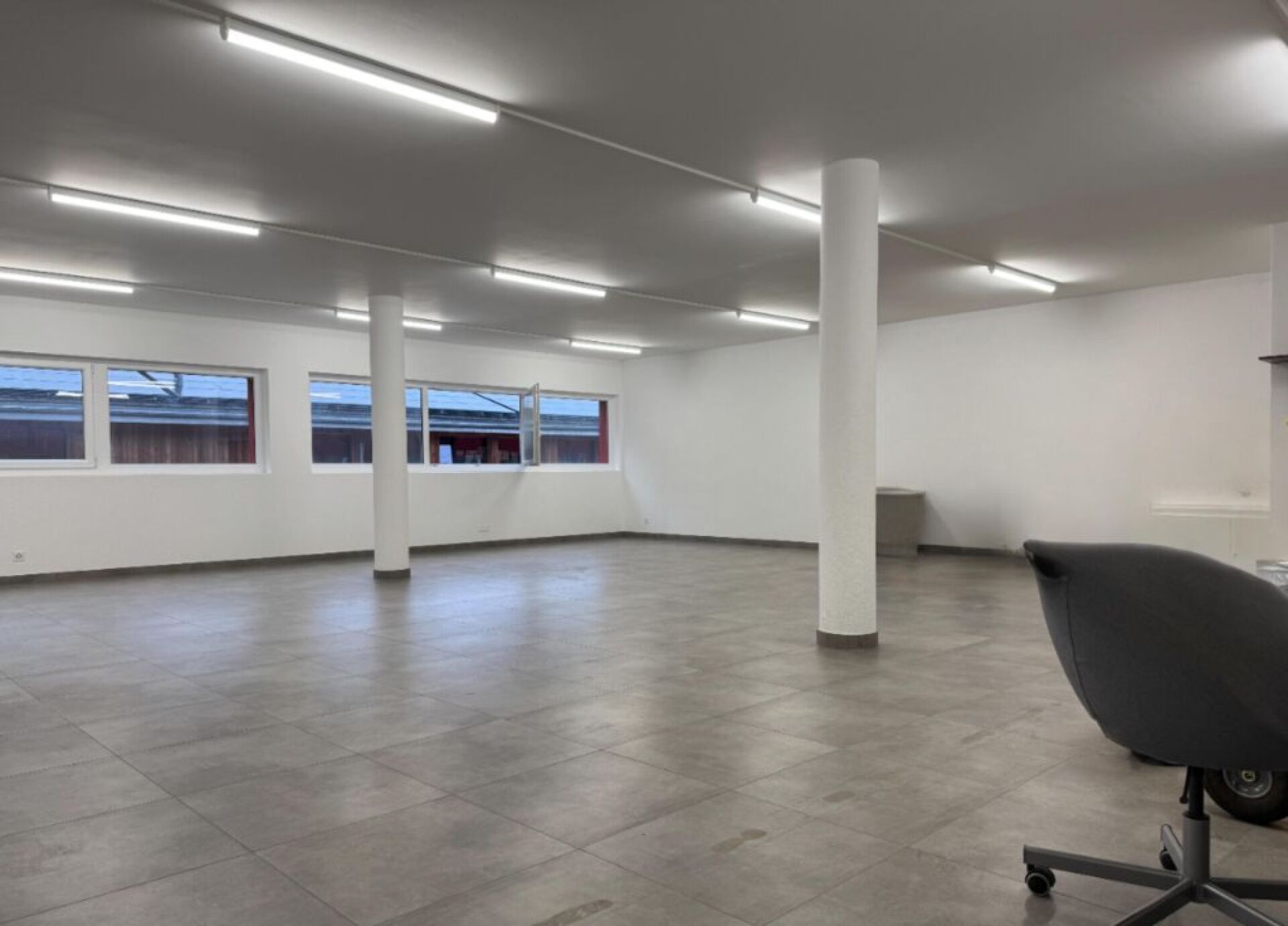 Administratif/Bureau 1.5 pièces 156.35 m2 à Puidoux-Gare