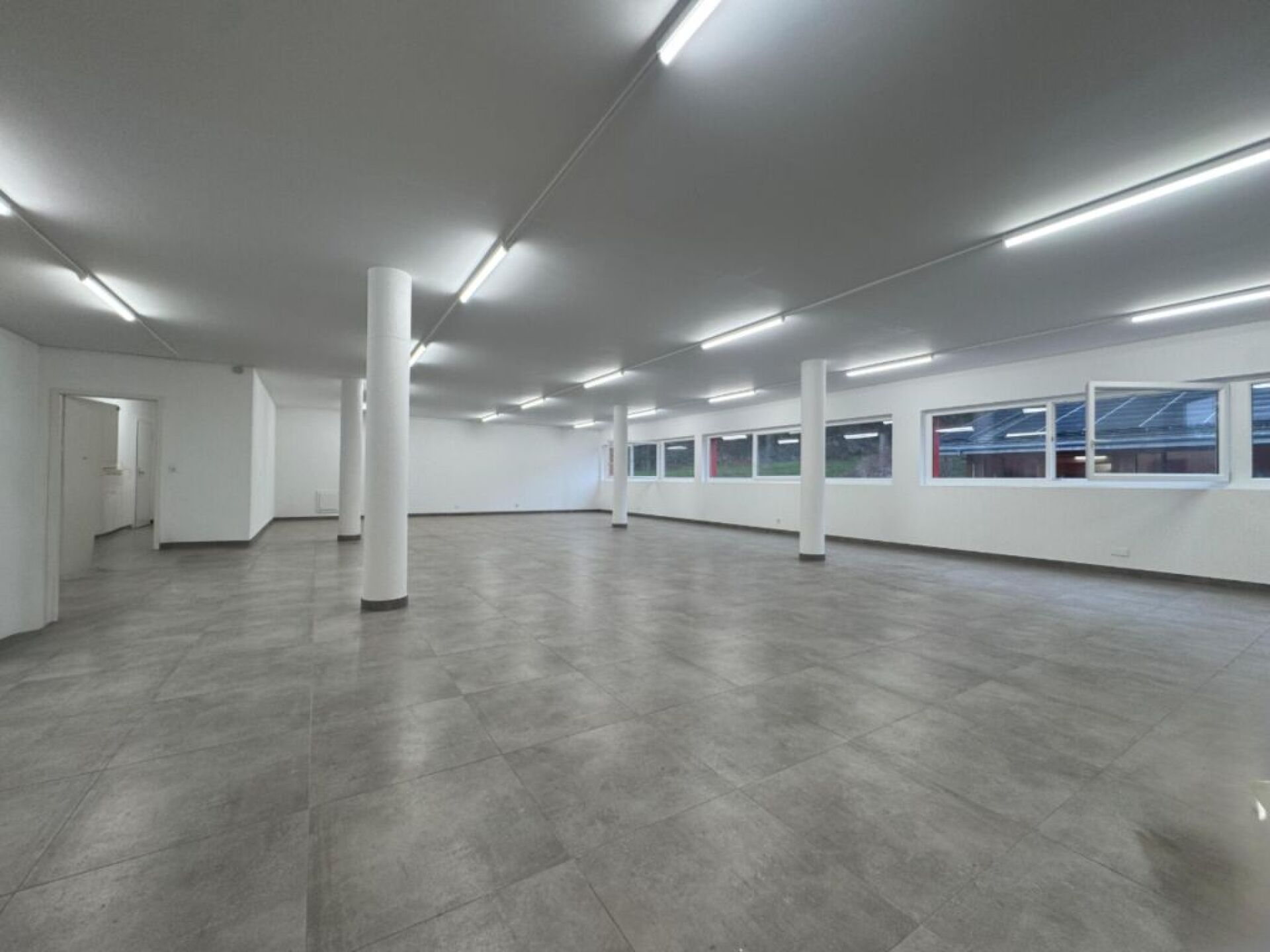 Administratif/Bureau 1.5 pièces 156.35 m2 à Puidoux-Gare